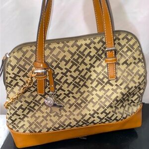 Tommy Hilfiger brown bag